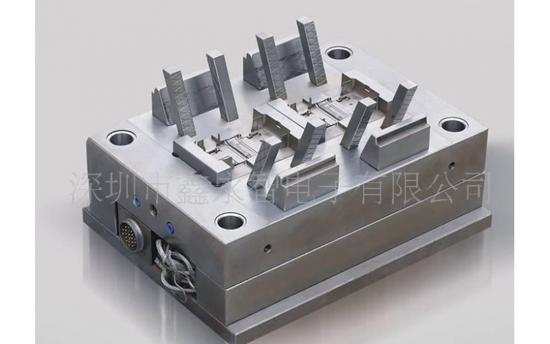 買設(shè)備還是買房？深圳市模具廠的困境