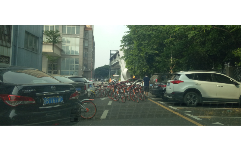 同學32年，相見后送別，計算機科學系轉(zhuǎn)行模具廠后的見面